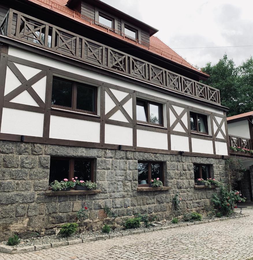 Karkonoska Frühstückspension 3*
