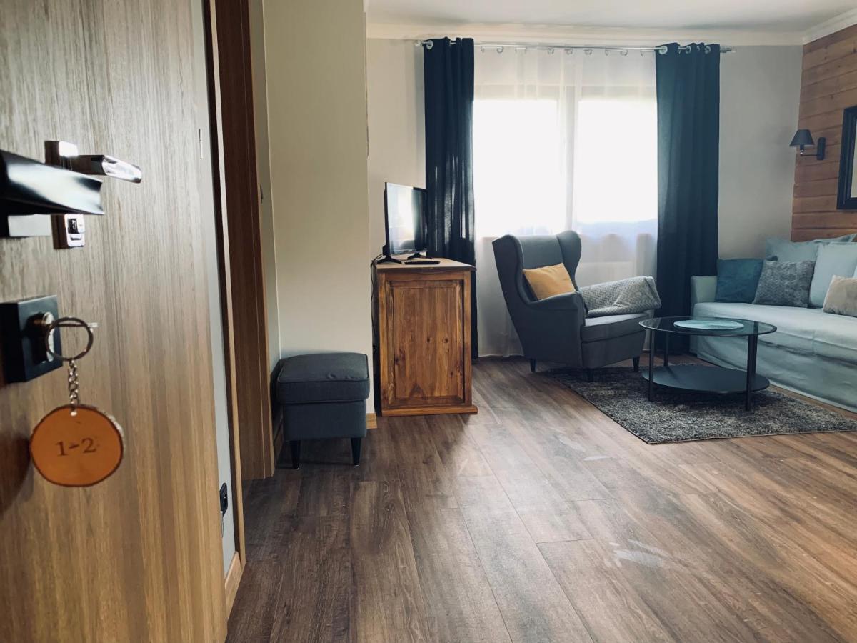 Bed & Breakfast Karkonoska 3*